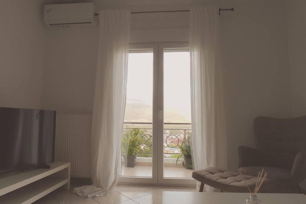 Διαμέρισμα Ιδανικό Για Εξορμήσεις Apartment Eleousa Ngoại thất bức ảnh