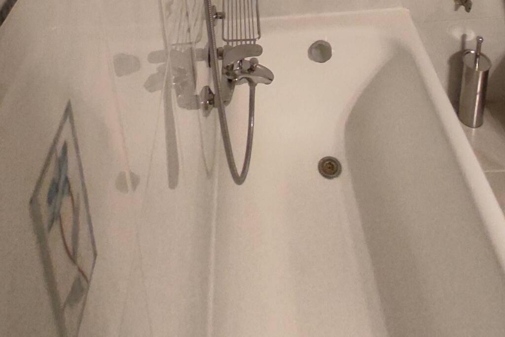 Διαμέρισμα Ιδανικό Για Εξορμήσεις Apartment Eleousa Ngoại thất bức ảnh